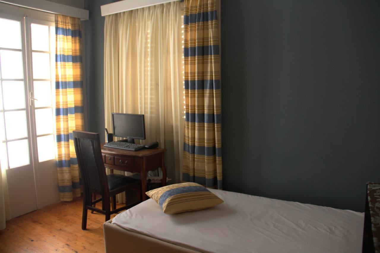 Family House Apartment Kalamata Bagian luar foto