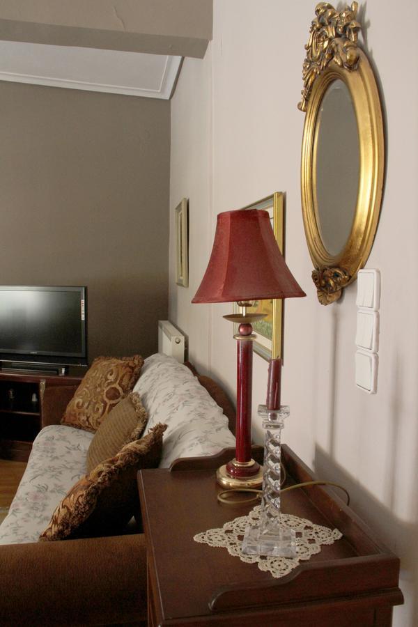 Family House Apartment Kalamata Bagian luar foto